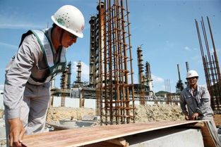 四建铁军鏖战巴陵，迎战高温保进度