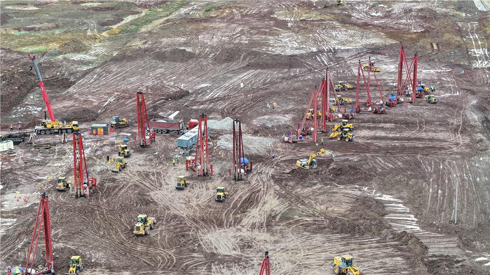 梁平特种飞行器智慧工厂项目建设正酣 智能制造新篇章